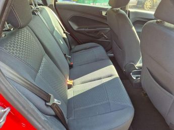Ford Fiesta 1.4 Zetec 5dr Auto