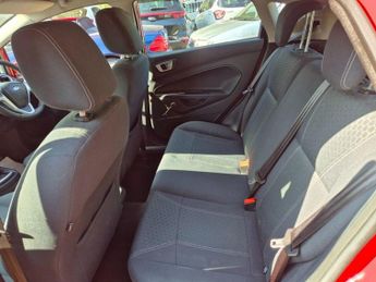 Ford Fiesta 1.4 Zetec 5dr Auto