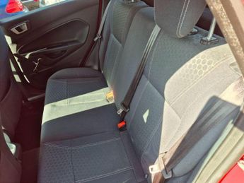 Ford Fiesta 1.4 Zetec 5dr Auto