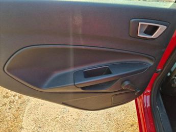 Ford Fiesta 1.4 Zetec 5dr Auto
