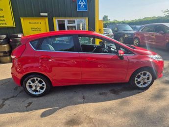 Ford Fiesta 1.4 Zetec 5dr Auto