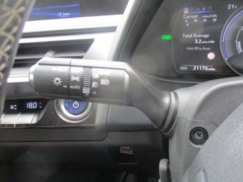 Lexus Ux 300e 150kW 54.3 kWh 5dr E-CVT Low Mileage BluetoothSH