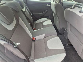 Ford Focus 1.6 125 Zetec 5dr Powershift