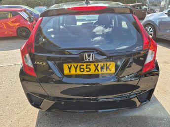 Honda Jazz 1.3 i-VTEC SE CVT Euro 6 (s/s) 5dr