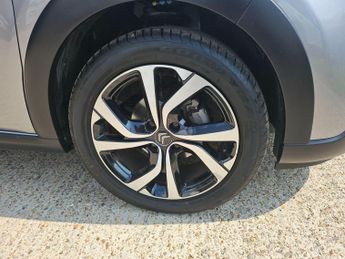 Citroen C3 1.2 PureTech Shine Plus EAT6 Euro 6 (s/s) 5dr