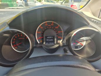 Honda Jazz 1.4 i-VTEC ES Plus CVT Euro 5 5dr