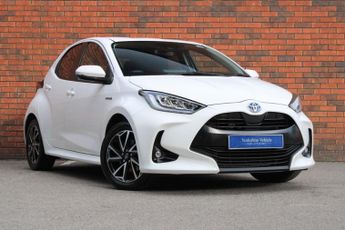 Toyota Yaris 1.5 VVT-h Design E-CVT Euro 6 (s/s) 5dr