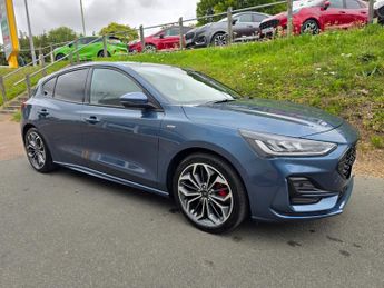 Ford Focus 1.0 EcoBoost Hybrid mHEV ST-Line X 5dr Auto