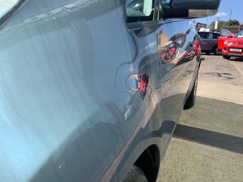 Kia Venga 1.6 3 5dr Auto [6]