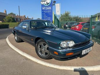 Jaguar XJ 4.0 2dr Auto