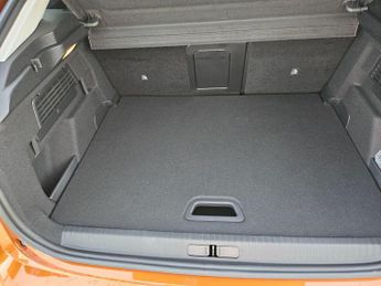 Citroen e-C4 50kWh Shine Plus Auto 5dr