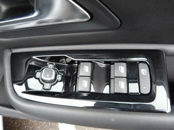 Citroen C5 X 1.2 PureTech MAX EAT8 Euro 6 (s/s) 5dr