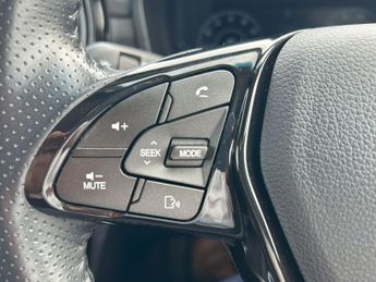 SsangYong Tivoli 1.5P Ultimate Auto 5dr