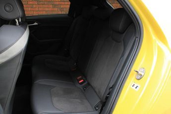 Audi A1 1.5 TFSI 35 S line Style Edition Sportback S Tronic Euro 6 (s/s)