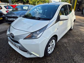 Toyota AYGO 1.0 VVT-i x-pure Euro 6 5dr