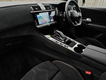 DS AUTOMOBILES DS 7 1.6 E-TENSE 14.2kWh Performance Line + EAT8 Euro 6 (s/s) 5dr