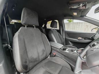 DS AUTOMOBILES DS 7 1.6 E-TENSE 14.2kWh Performance Line + EAT8 Euro 6 (s/s) 5dr