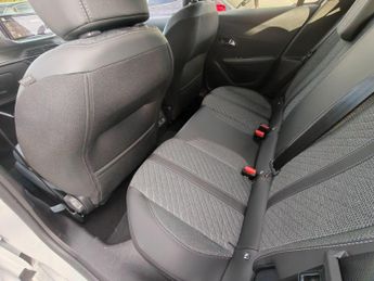 Peugeot e-208 50kWh Allure Hatchback 5dr Electric Auto (7.4kW Charger) (136 ps