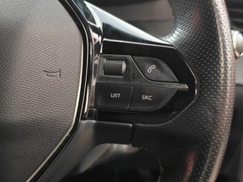 Peugeot e-208 50kWh GT Premium Auto 5dr