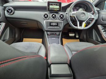 Mercedes-Benz A Class A200 BlueEFFICIENCY AMG Sport 5dr Auto