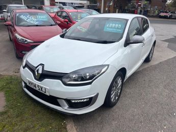 Renault Megane 1.6 VVT Knight Edition 5dr