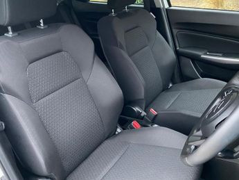 Suzuki Swift 1.2 Dualjet 83 12V Hybrid SZ5 5dr Auto