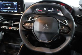 Peugeot 208 1.2 PureTech Active Premium + EAT Euro 6 (s/s) 5dr