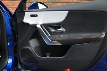 Mercedes-Benz A Class 1.3 A200h MHEV AMG Line (Premium) 7G-DCT Euro 6 (s/s) 5dr