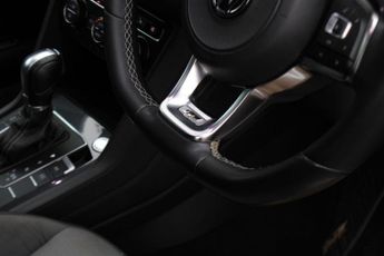 Volkswagen Tiguan 2.0 TDI R-Line DSG Euro 6 (s/s) 5dr