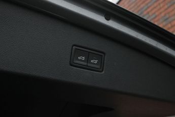 Volkswagen Tiguan 2.0 TDI R-Line DSG Euro 6 (s/s) 5dr