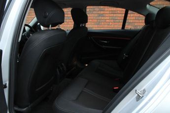 BMW 3 Series 2.0 320d Sport Auto Euro 6 (s/s) 4dr