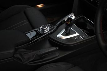 BMW 3 Series 2.0 320d Sport Auto Euro 6 (s/s) 4dr