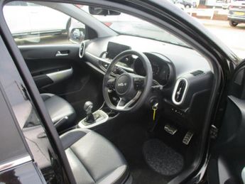 Kia Picanto 1.0 X-Line 5dr Auto