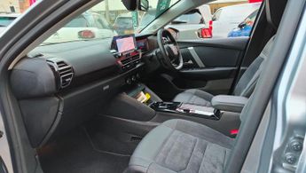 Citroen e-C4 X 50kWh e-series Fastback Auto 4dr (7.4kW Charger)