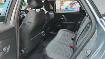 Citroen e-C4 X 50kWh e-series Fastback Auto 4dr (7.4kW Charger)