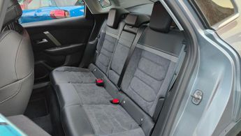 Citroen e-C4 X 50kWh e-series Fastback Auto 4dr (7.4kW Charger)