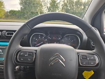 Citroen C3 Aircross 1.2 PureTech Shine EAT6 Euro 6 (s/s) 5dr