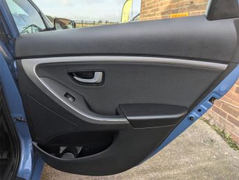 Hyundai i30 1.6 CRDi Active 5dr Auto