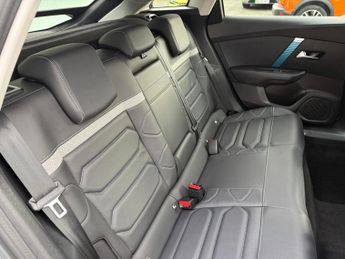 Citroen e-C4 50kWh Shine Plus Auto 5dr (7.4kW Charger)