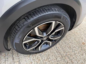 Citroen e-C4 50kWh Shine Plus Auto 5dr (7.4kW Charger)