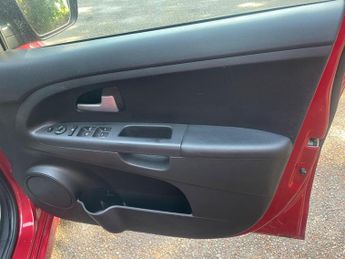 Kia Venga 1.6 2 Auto Euro 5 5dr