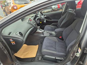 Honda Civic 1.8 i-VTEC ES 5dr Auto