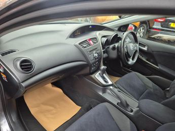 Honda Civic 1.8 i-VTEC ES Auto Euro 5 5dr