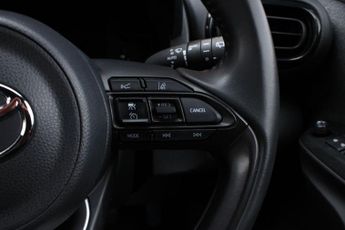 Toyota Yaris Cross 1.5 VVT-h Design E-CVT Euro 6 (s/s) 5dr