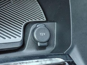 Citroen e-C4 50kWh Shine Auto 5dr