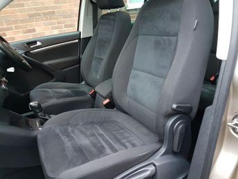 Volkswagen Tiguan 2.0 TDi BlueMotion Tech Match 5dr DSG