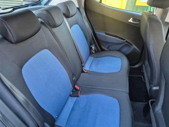 Hyundai i10 1.2 Premium 5dr Auto