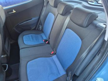 Hyundai i10 1.2 Premium 5dr Auto