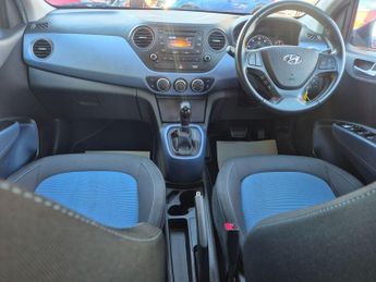 Hyundai i10 1.2 Premium 5dr Auto