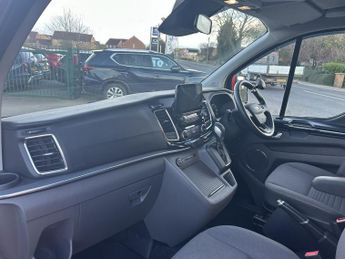 Ford Tourneo Custom 2.0 TDCi EcoBlue 130ps L/R 4 Seater Titanium Auto